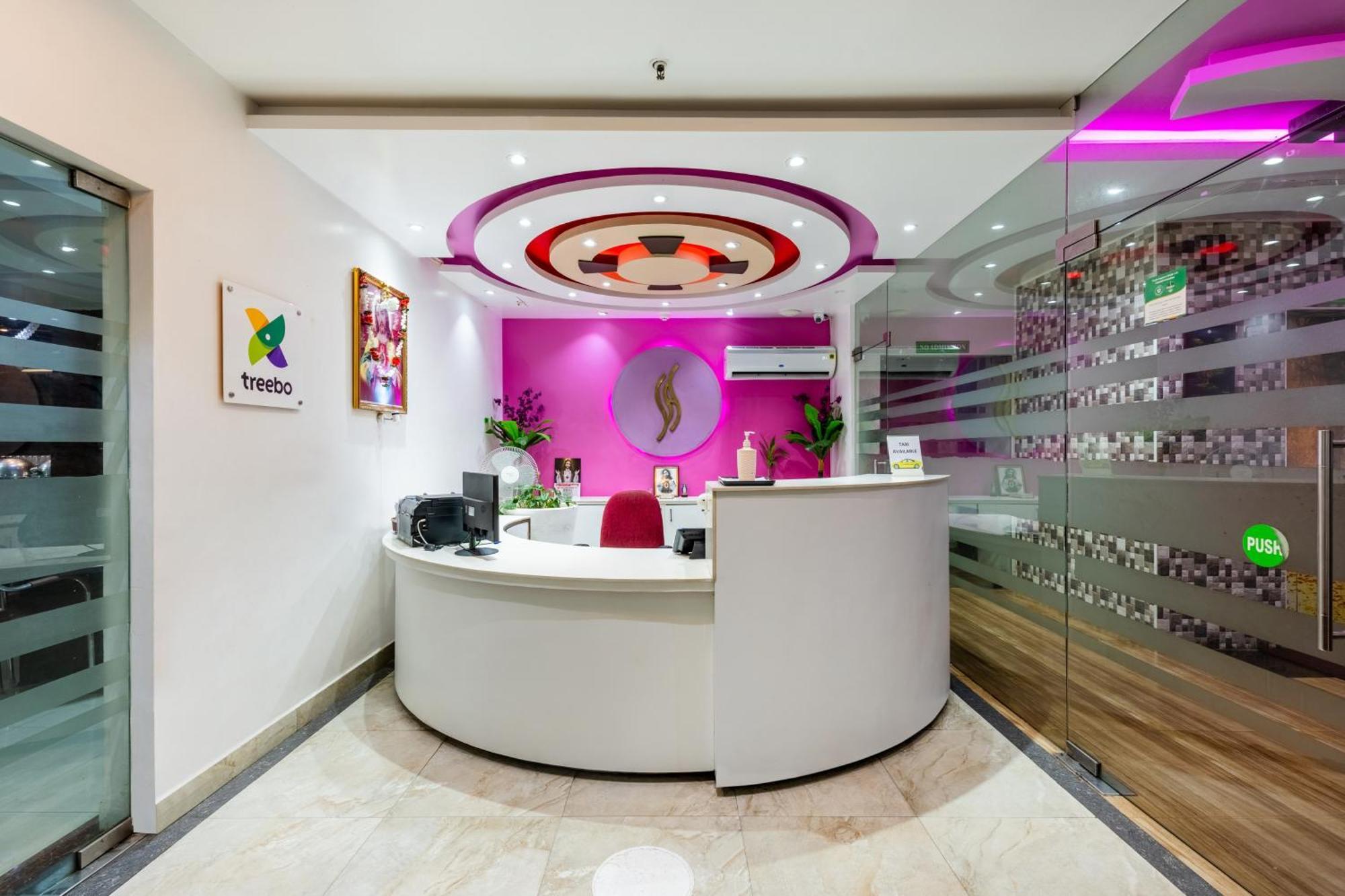 Treebo Trend South Avenue Puducherry Exterior foto